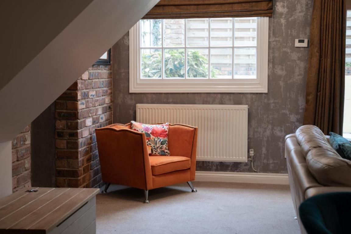 Perfectly Located Central Chester Town House -2Br Ngoại thất bức ảnh